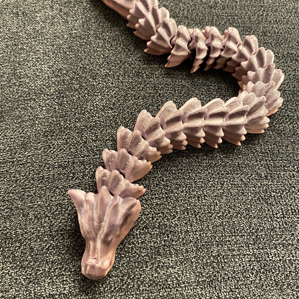 10” Mauve Ombré Flexible Dragon - Picture 2 of 7